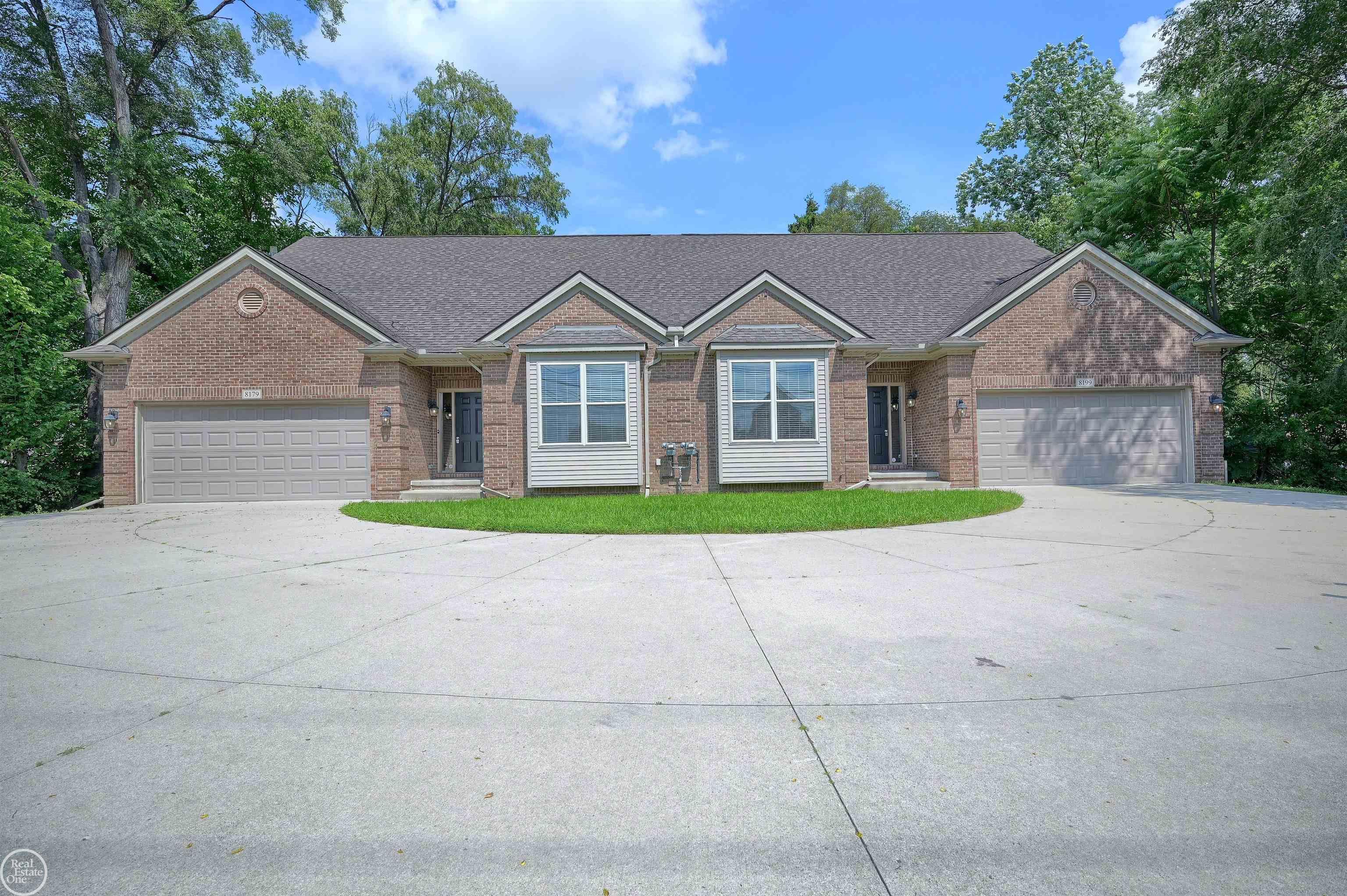 8199 22 Mile Road, Unit RIGHT SIDE ) Utica, MI 48317 - Photo 1 of 59