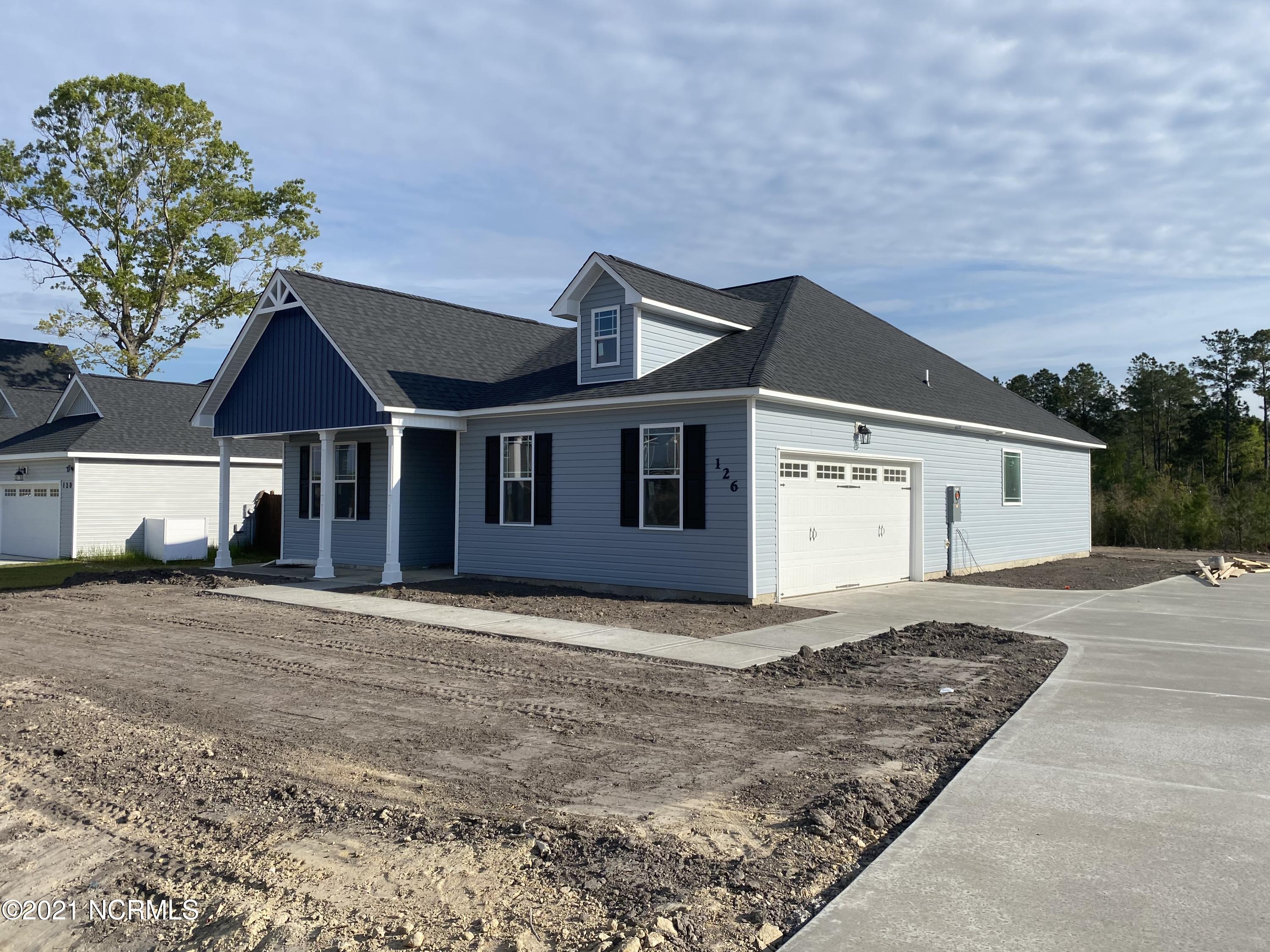 126 Longhorn Road Jacksonville, NC 28546 - Photo 2 of 5 IMG_3228