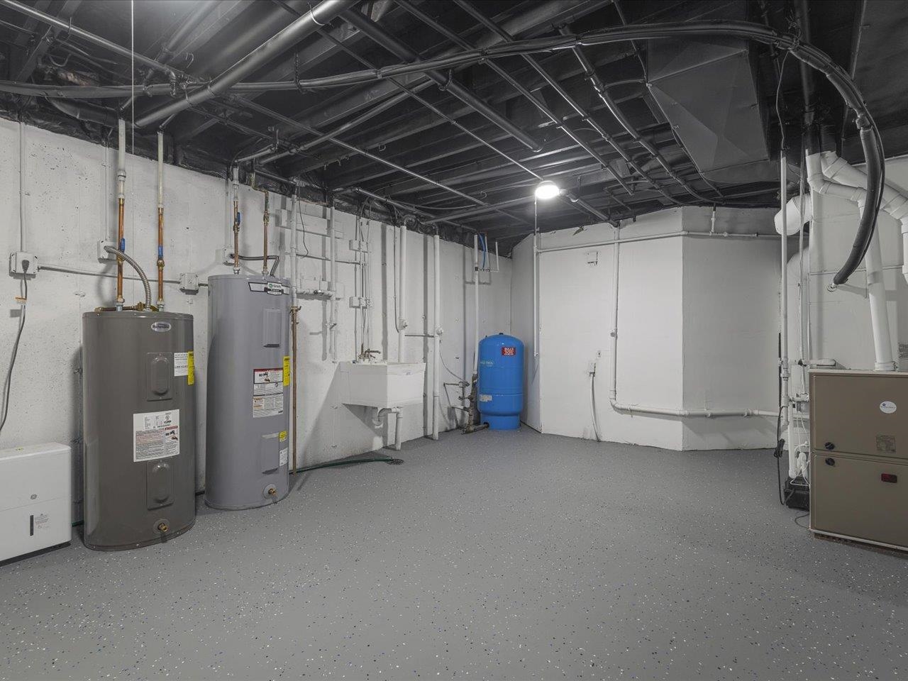 9281 Auburn Road Winnebago, IL 61088 - Photo 27 of 64