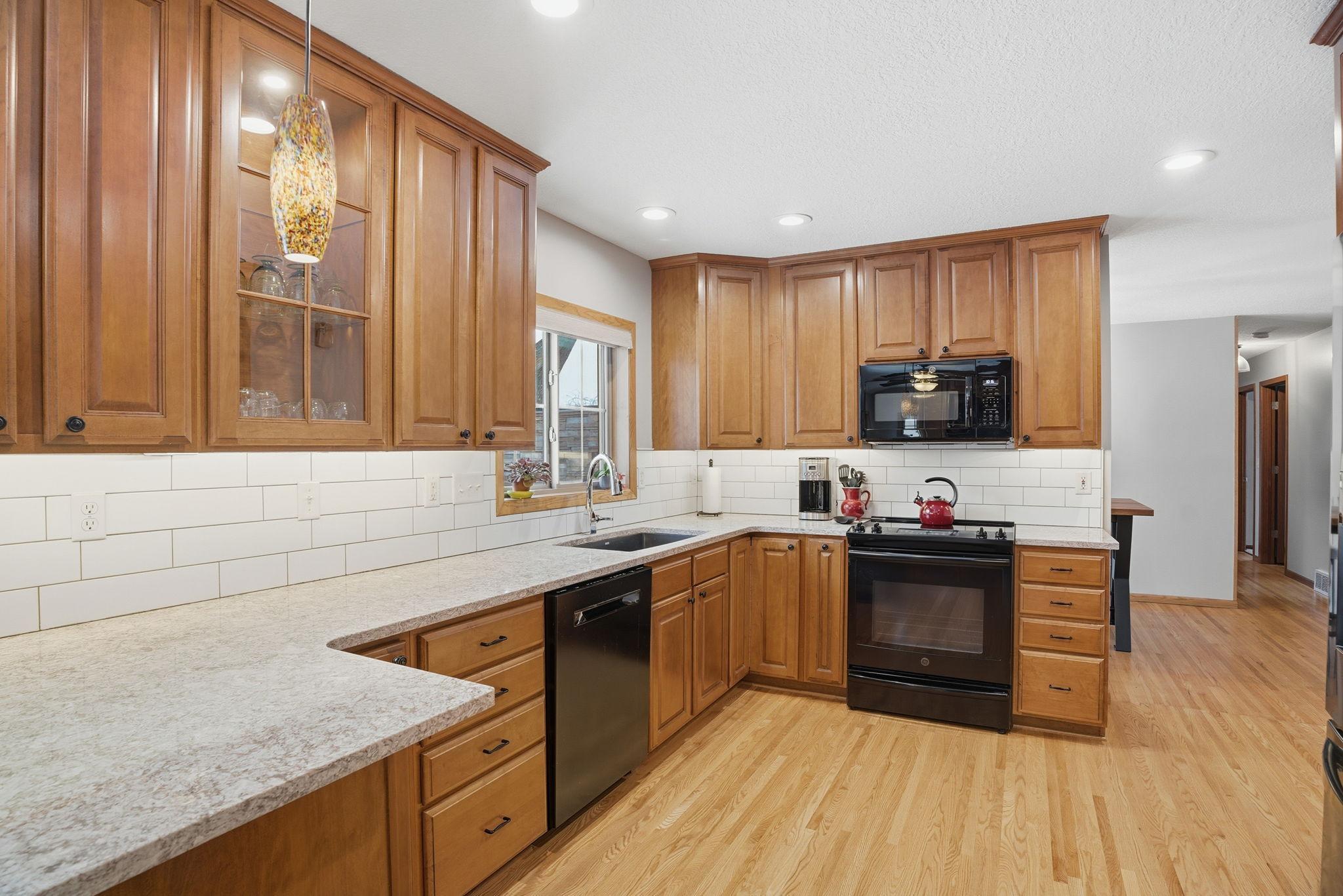 10001 Morris Road Bloomington, MN 55437 - Photo 5 of 20