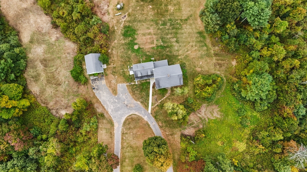 340 Sturbridge Road Brimfield, MA 01010 - Photo 11 of 42 Gallery Image 11