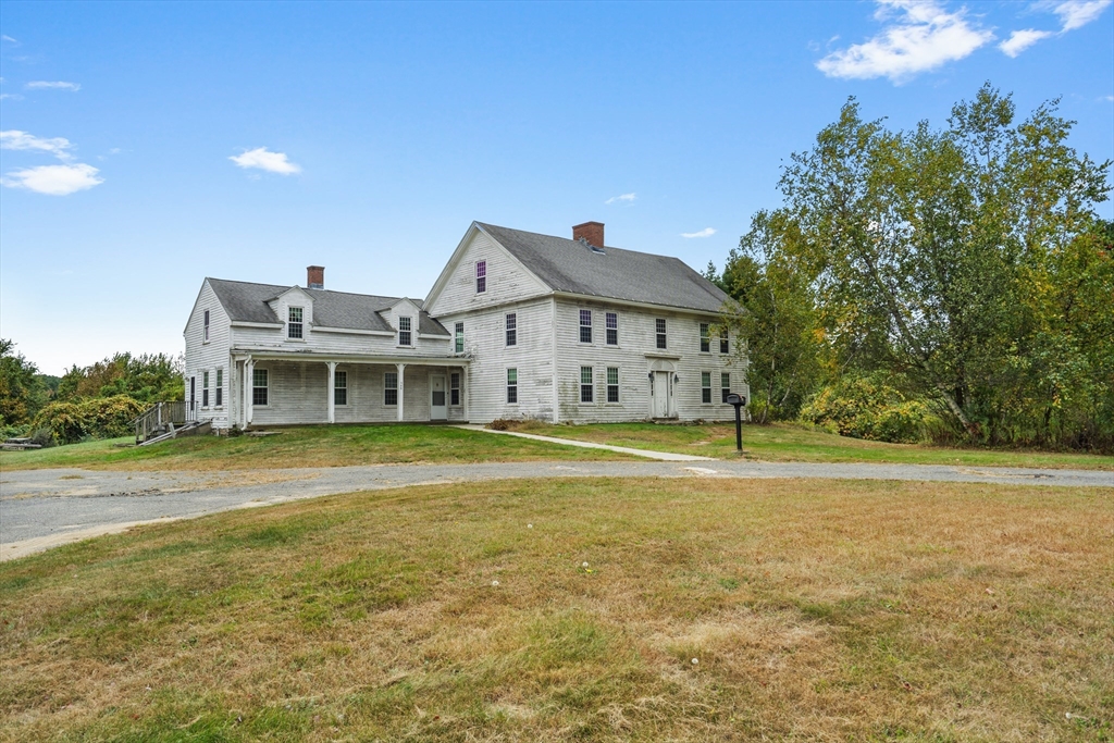 340 Sturbridge Road Brimfield, MA 01010 - Photo 5 of 42 Gallery Image 5