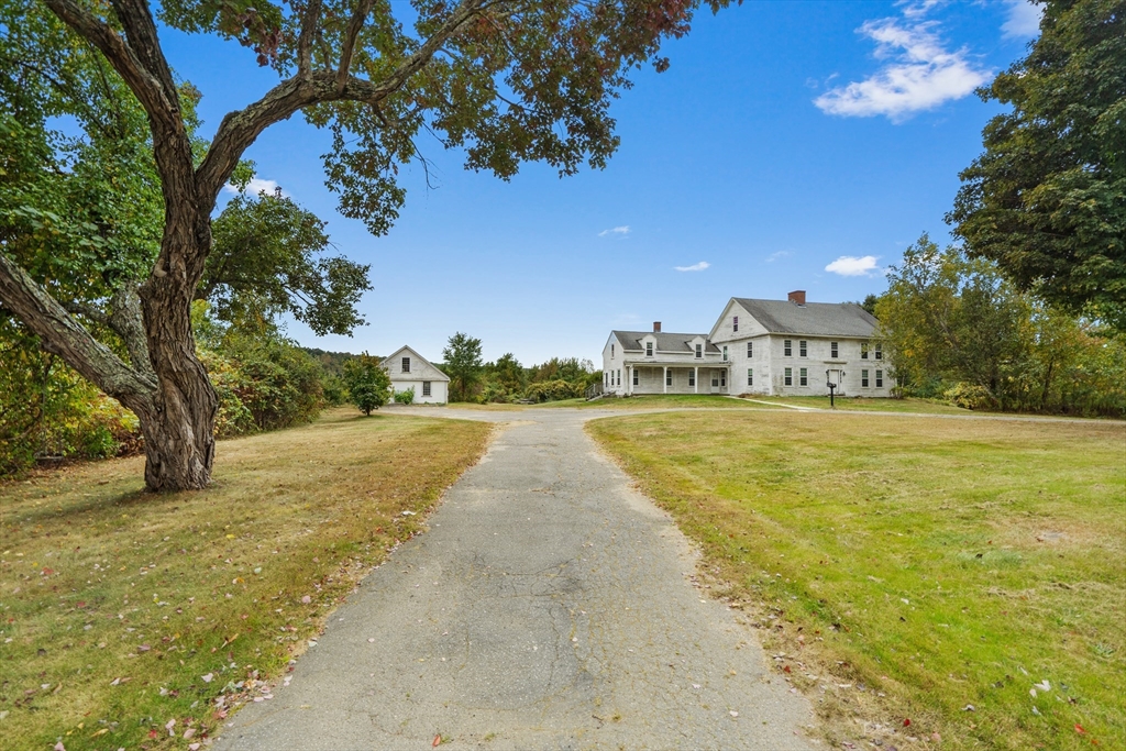 340 Sturbridge Road Brimfield, MA 01010 - Photo 6 of 42 Gallery Image 6