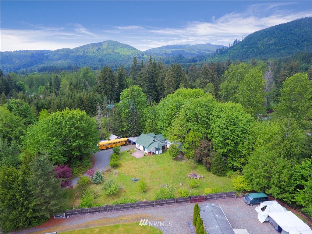 22425 North Forest Loop Road Granite Falls, WA 98252 - Photo 35 of 37 Gallery Image 35