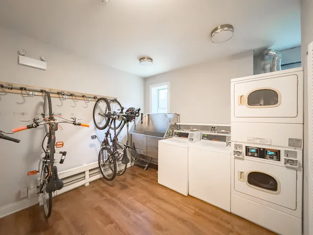 $1,395 | 640 West Wrightwood Avenue, Unit 103, Chicago, IL 60614