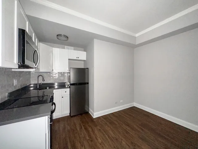 $1,395 | 640 West Wrightwood Avenue, Unit 103, Chicago, IL 60614