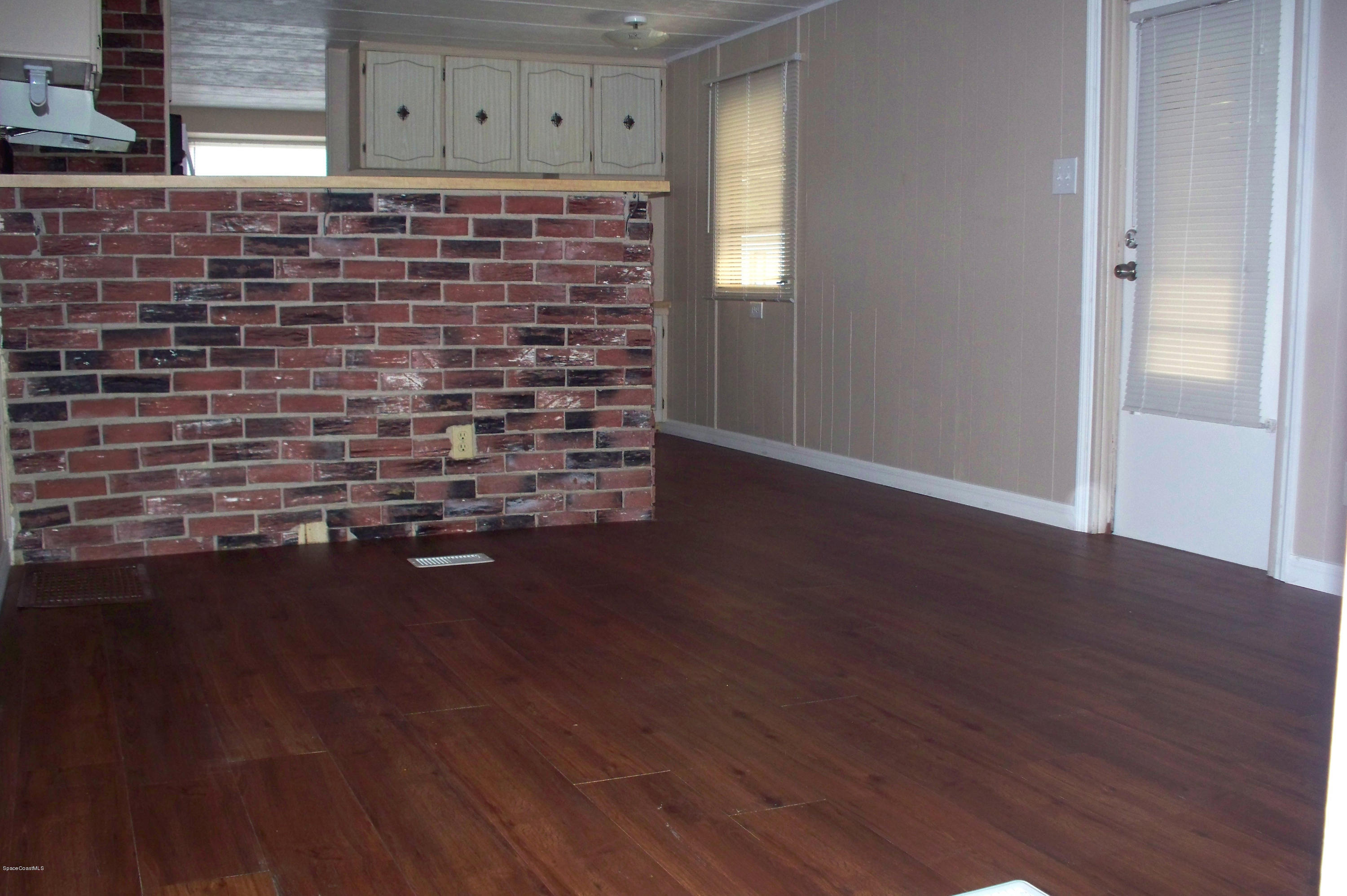 2546 Amberly Road Northeast Palm Bay, FL 32905 - Photo 5 of 13 2546 Amberly 009