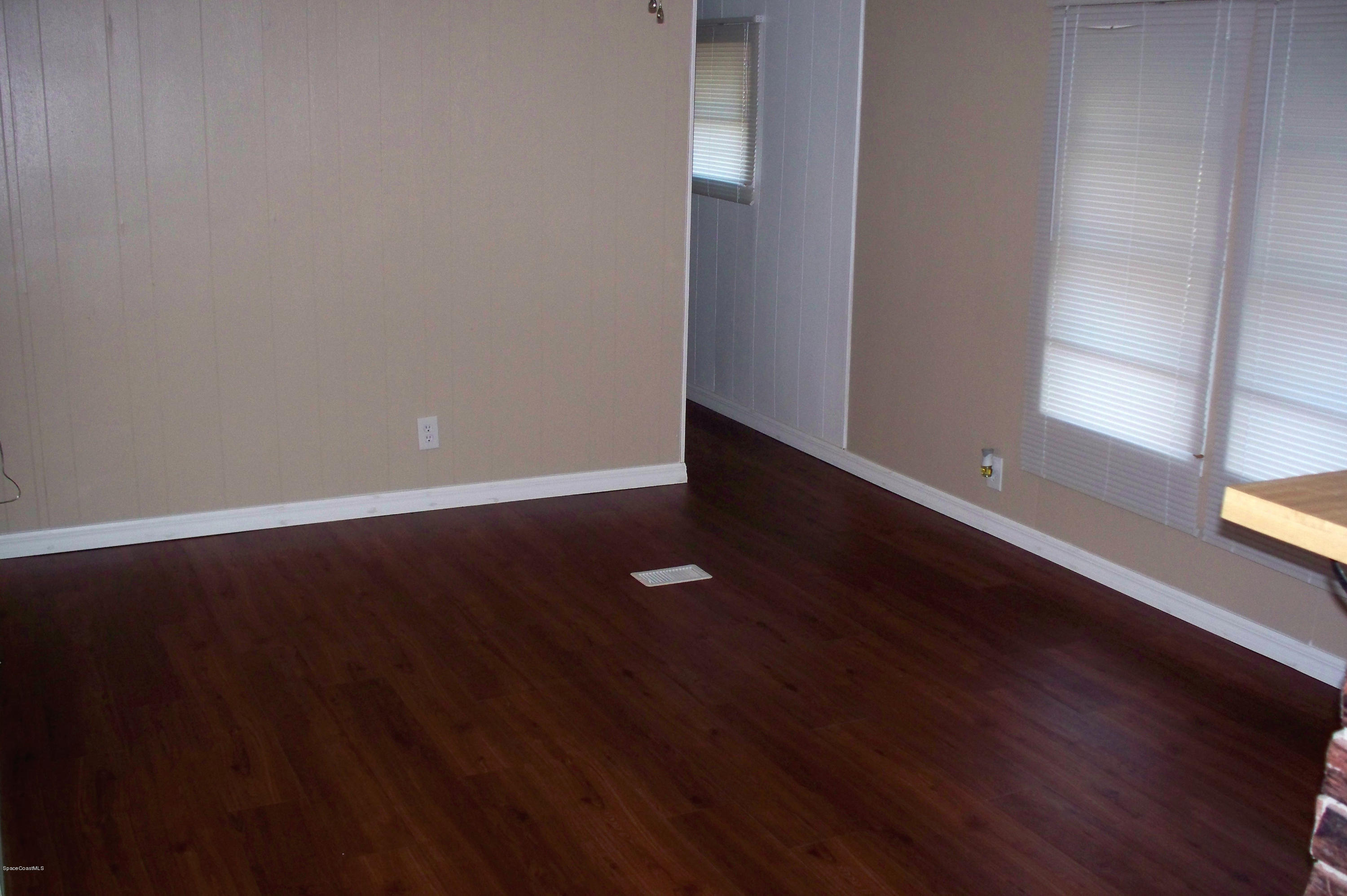 2546 Amberly Road Northeast Palm Bay, FL 32905 - Photo 6 of 13 2546 Amberly 008