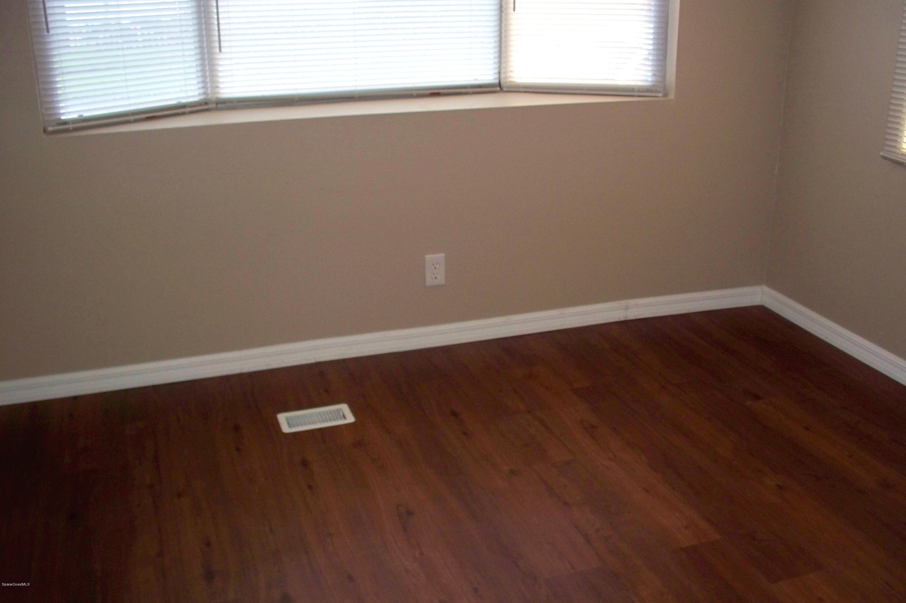2546 Amberly Road Northeast Palm Bay, FL 32905 - Photo 7 of 13 2546 Amberly 012