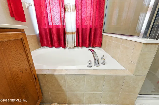 $465,000 | 529 Amberwood Court, Orange Park, FL 32065