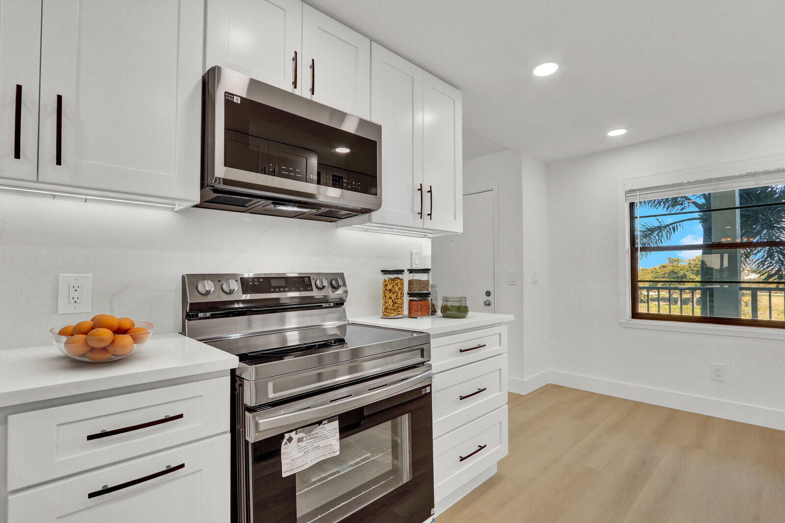 9260 Southwest 14th Street, Unit 2303 Boca Raton, FL 33428 - Photo 15 of 52 Kitchen