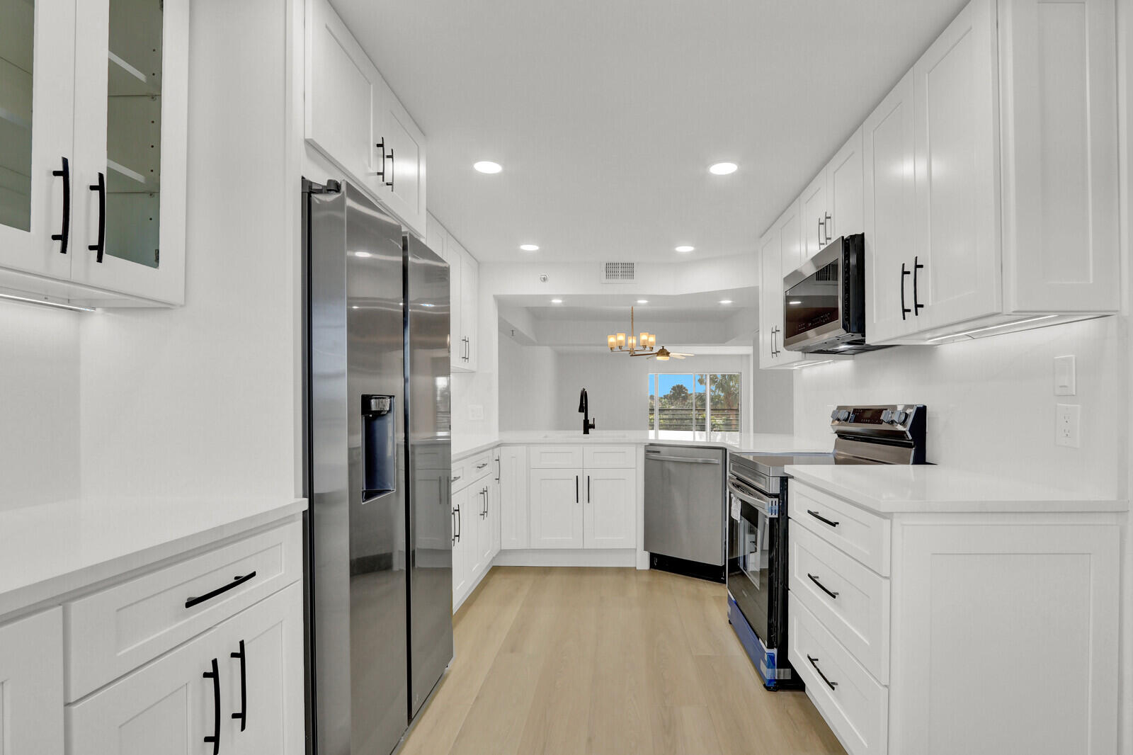 9260 Southwest 14th Street, Unit 2303 Boca Raton, FL 33428 - Photo 19 of 52 Kitchen