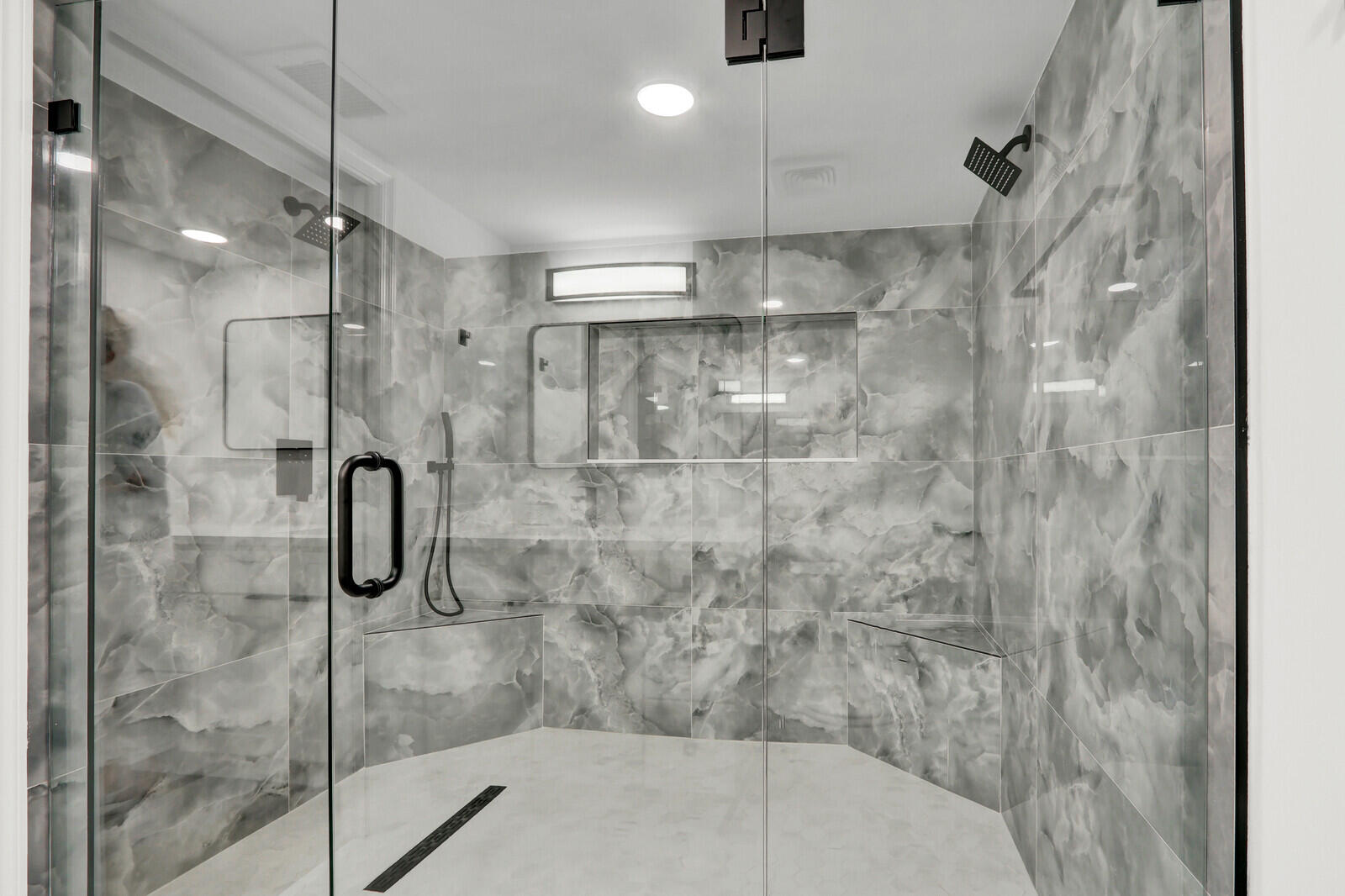 9260 Southwest 14th Street, Unit 2303 Boca Raton, FL 33428 - Photo 27 of 52 Primary Bathroom