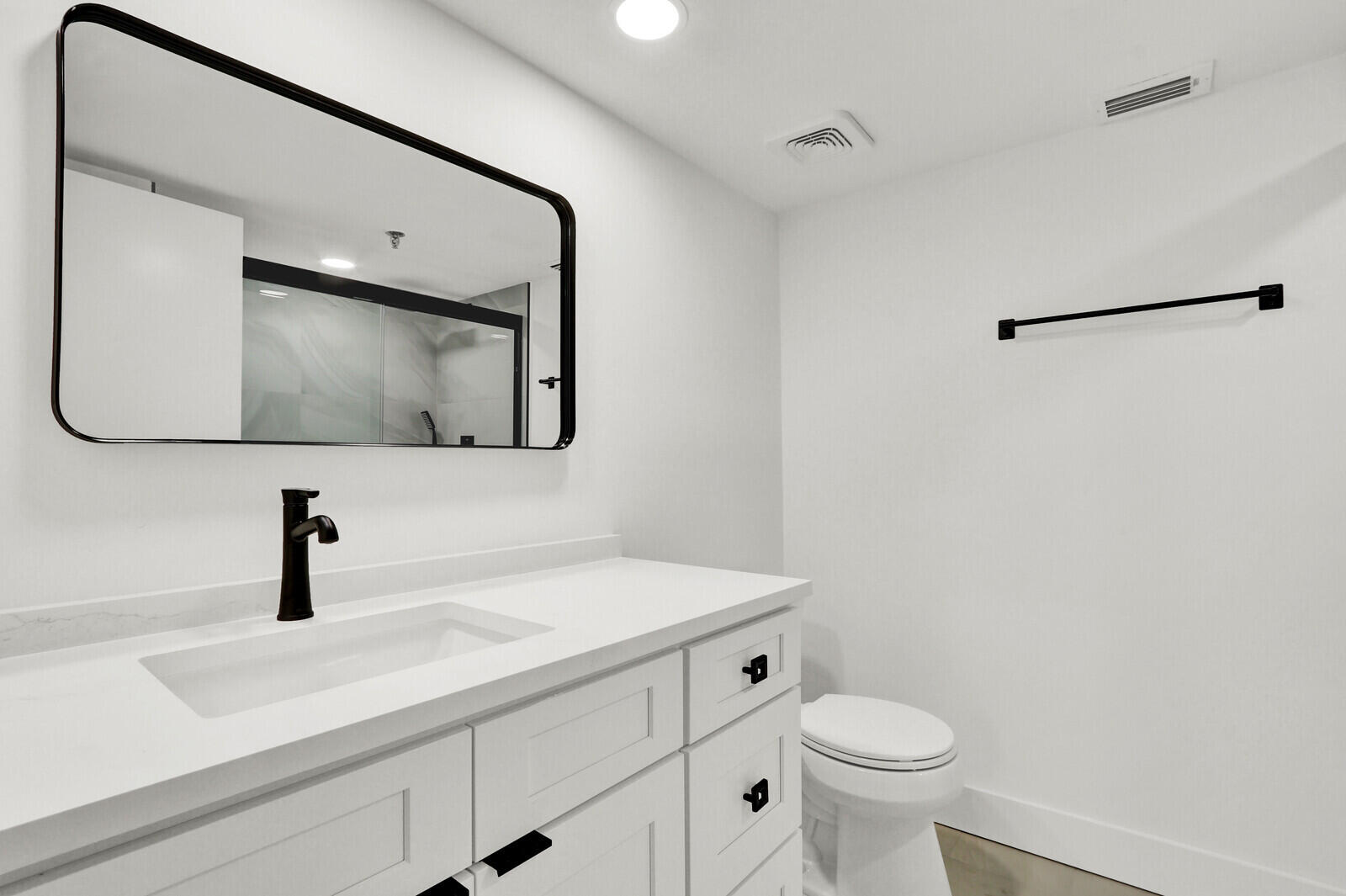 9260 Southwest 14th Street, Unit 2303 Boca Raton, FL 33428 - Photo 33 of 52 Bathroom