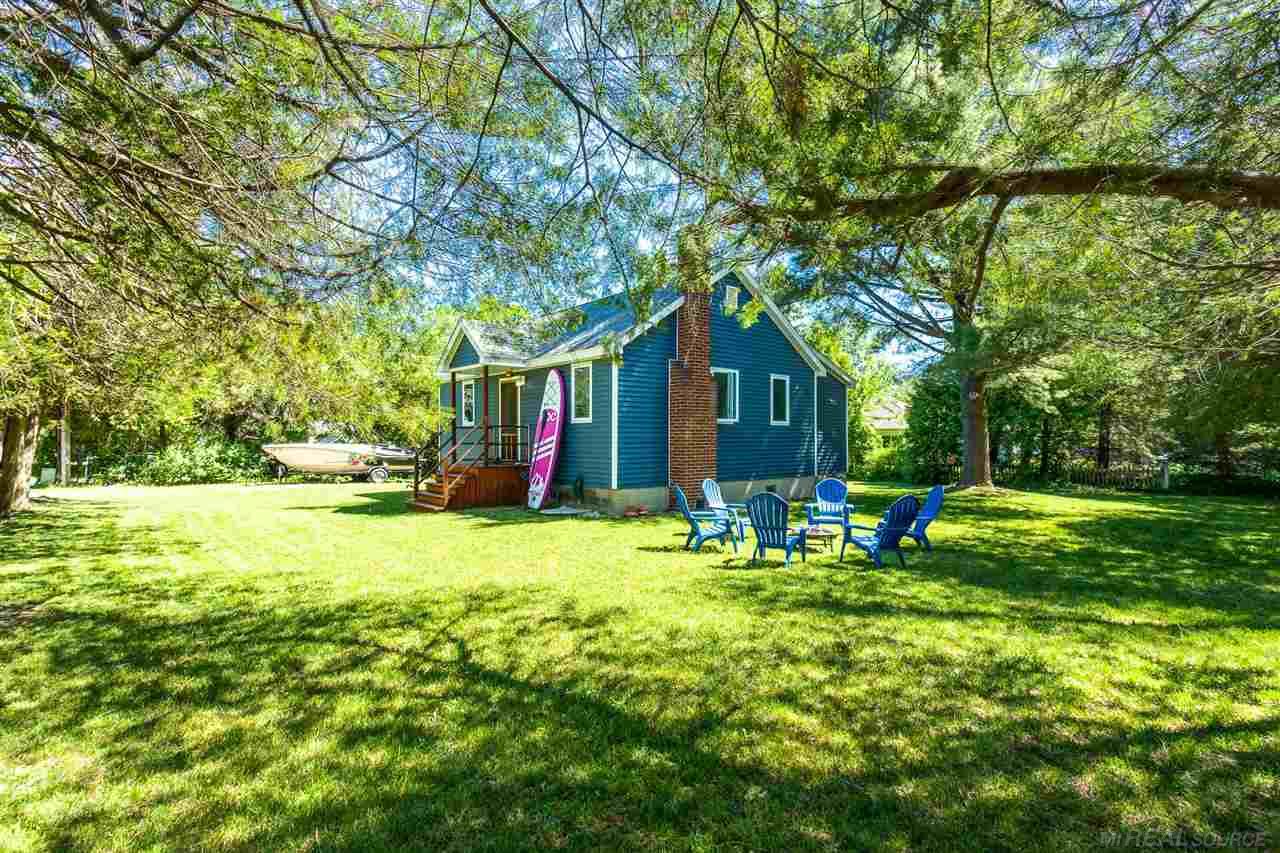 7033 Emerson Road Lexington, MI 48450 - Photo 10 of 36
