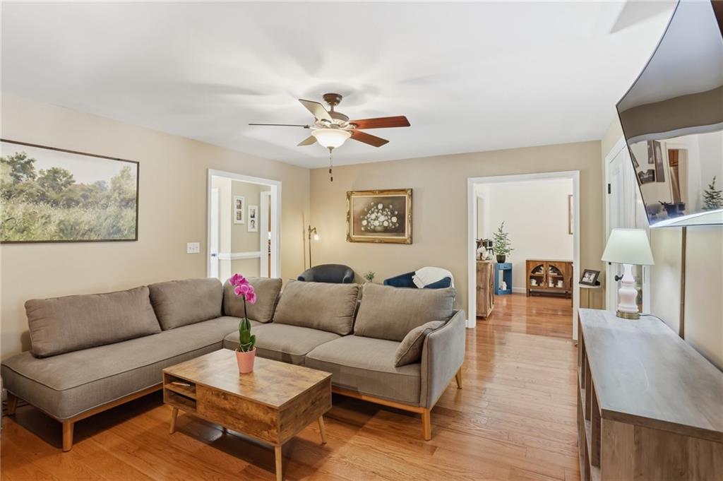 3214 Flint Lock Way Northwest Marietta, GA 30064 - Photo 7 of 35