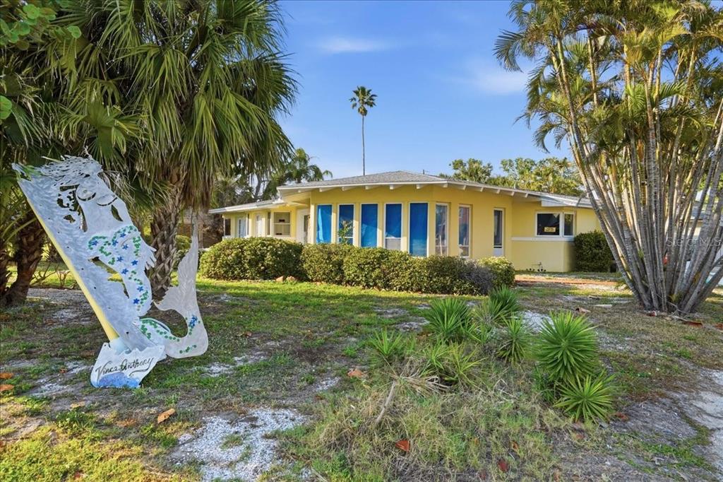 16007 Gulf Boulevard Redington Beach, FL 33708 - Photo 19 of 72