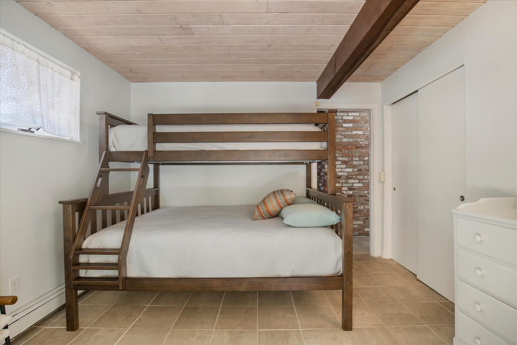180 King Phillip Road Wellfleet, MA 02667 - Photo 31 of 54 11-MG_7875-r