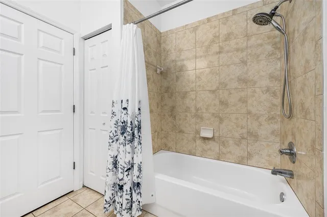 $440,000 | 7957 Southwest 77th Avenue, Gainesville, FL 32608