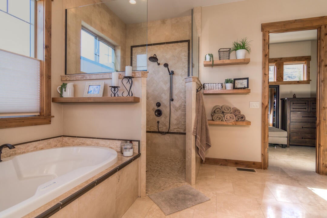 10760 Rockside Court Redmond, OR 97756 - Photo 31 of 67 Rockside Ct 10760 Web (31 of 60)
