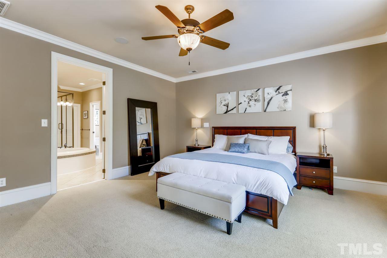 2646 Davis Street Raleigh, NC 27608 - Photo 13 of 30 Serenity awaits!