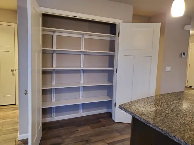 $2,850 | 9335 Silicon Prairie Parkway, Verona, WI 53593