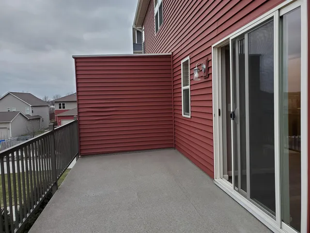 $2,850 | 9335 Silicon Prairie Parkway, Verona, WI 53593