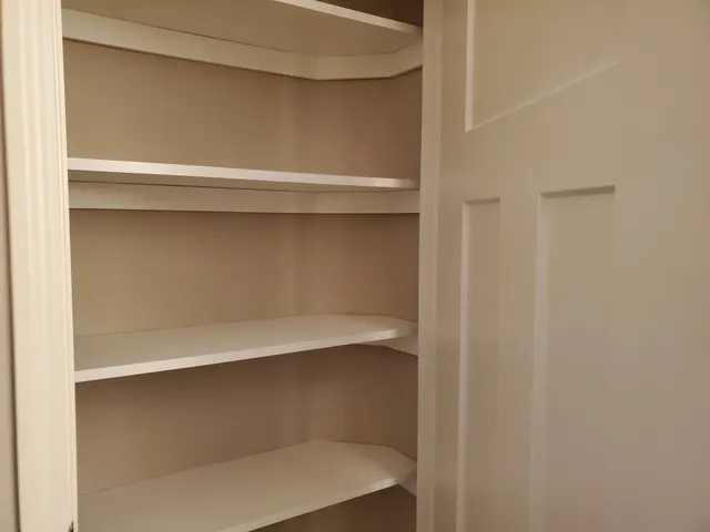 $2,850 | 9335 Silicon Prairie Parkway, Verona, WI 53593