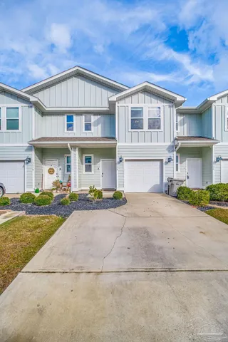 $1,775 | 1528 Farragut Way, Pensacola, FL 32534