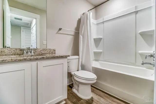 $1,775 | 1528 Farragut Way, Pensacola, FL 32534