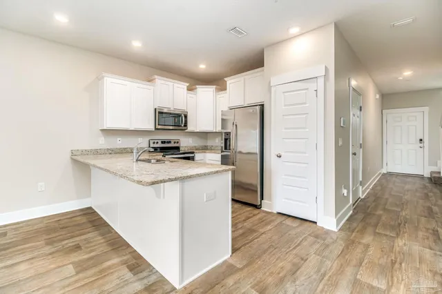 $1,775 | 1528 Farragut Way, Pensacola, FL 32534