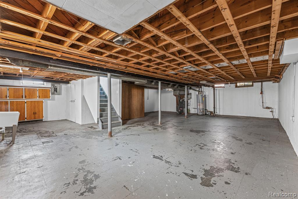 20261 Burt Road Detroit, MI 48219 - Photo 19 of 23