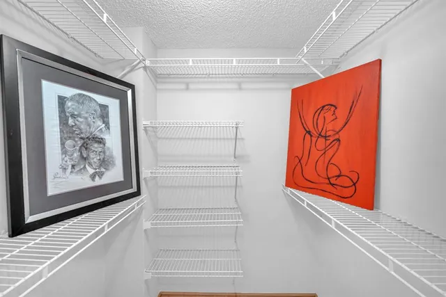 $265,000 | 605 Oaks Drive, Unit 907, Pompano Beach, FL 33069