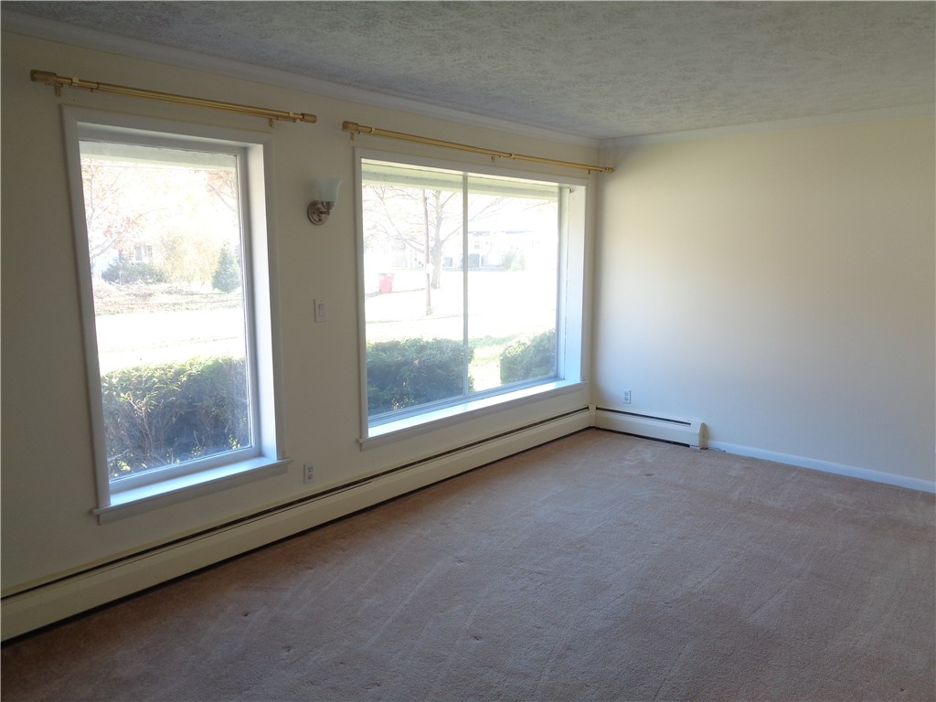 7 Wilson Street Corning, NY 14830 - Photo 4 of 20 Living Room View