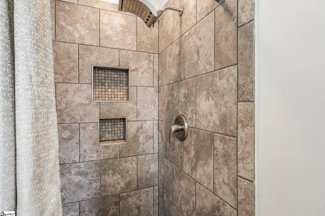 $299,900 | 105 Laurens Court, Anderson, SC 29621