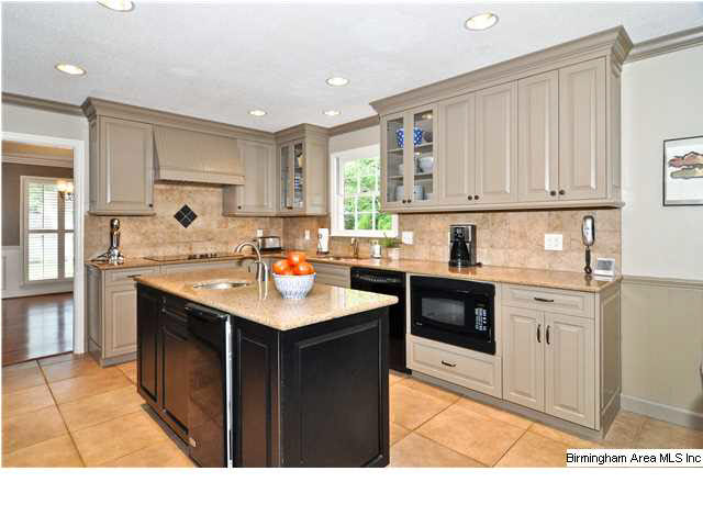 4960 Spring Rock Road Mountain Brook, AL 35223 - Photo 7 of 31