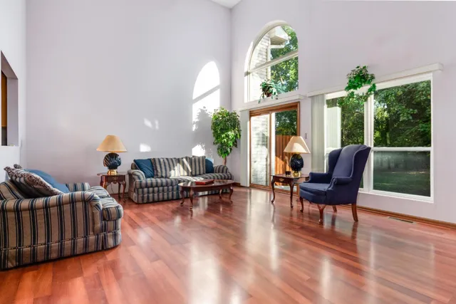 $265,000 | 4208 Whitetail Court, Joliet, IL 60431