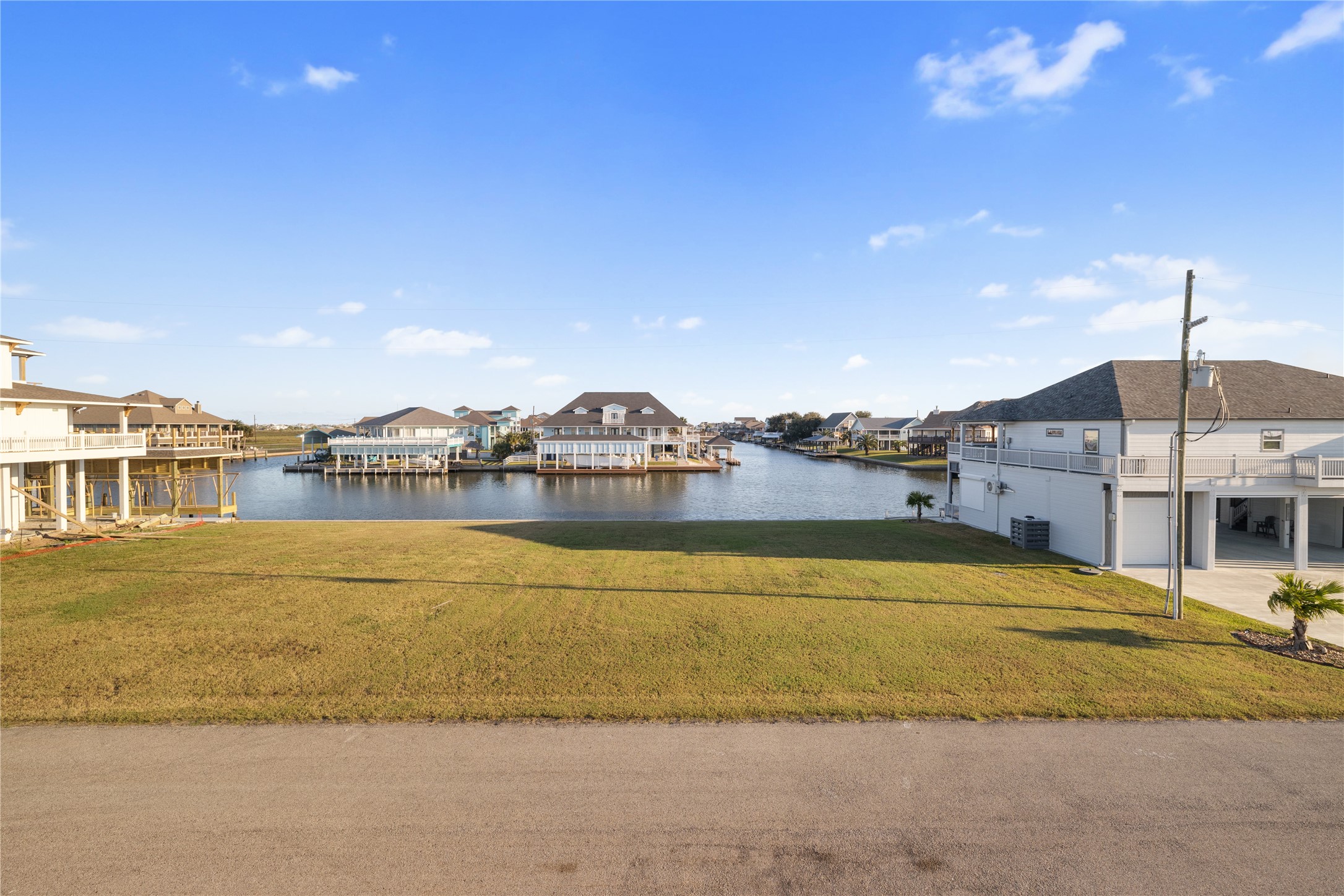 1286 Lagoon Drive Crystal Beach, TX 77650 - Photo 34 of 45