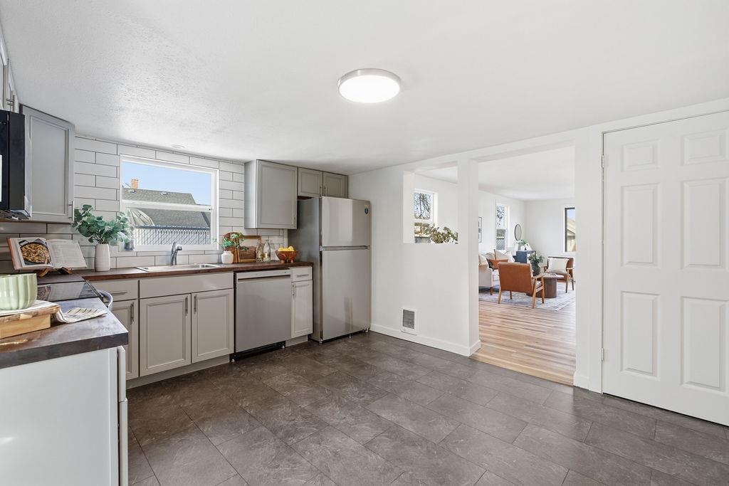 2804 East Rowan Avenue Spokane, WA 99217 - Photo 15 of 37