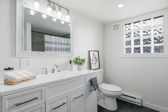 $280,000 | 2804 East Rowan Avenue, Spokane, WA 99217