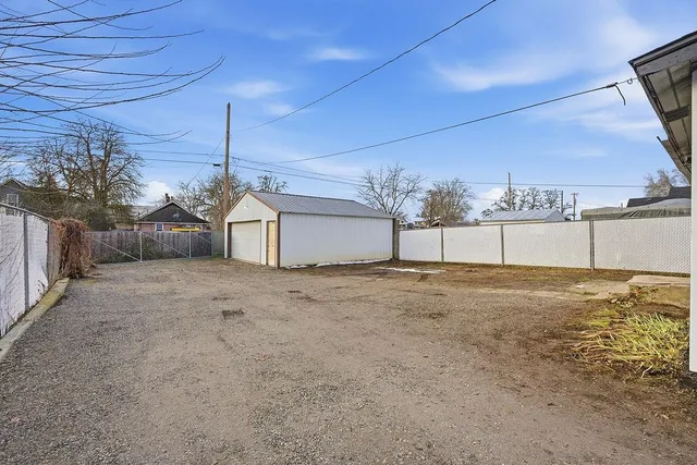 $280,000 | 2804 East Rowan Avenue, Spokane, WA 99217