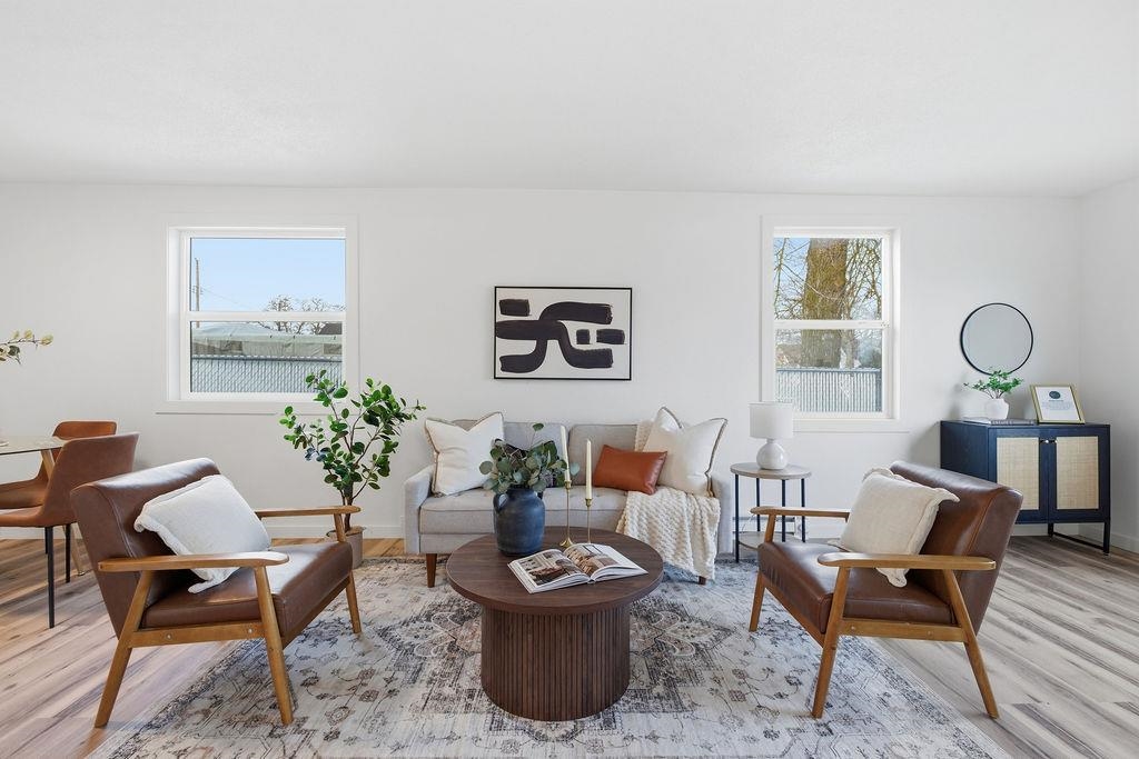 2804 East Rowan Avenue Spokane, WA 99217 - Photo 3 of 37