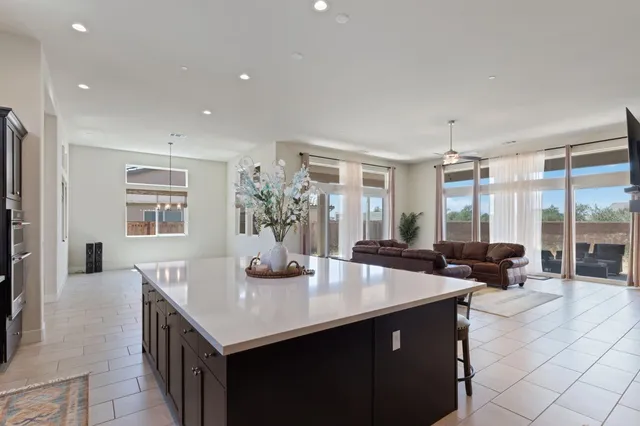 $850,000 | 911 Highland Road, Madera, CA 93636