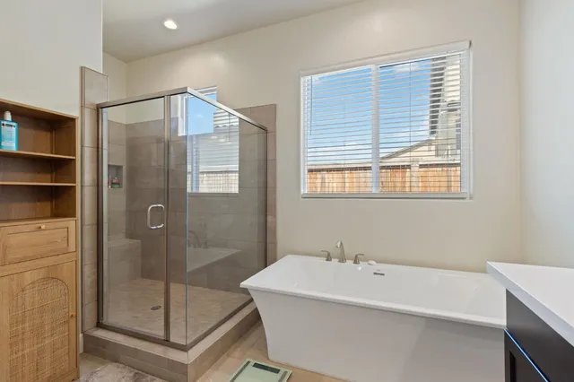 $850,000 | 911 Highland Road, Madera, CA 93636