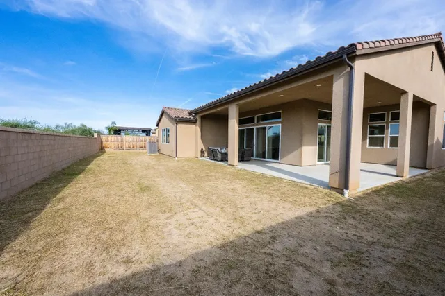 $850,000 | 911 Highland Road, Madera, CA 93636