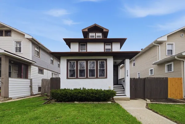 $385,000 | 1113 South 7th Avenue, Maywood, IL 60153