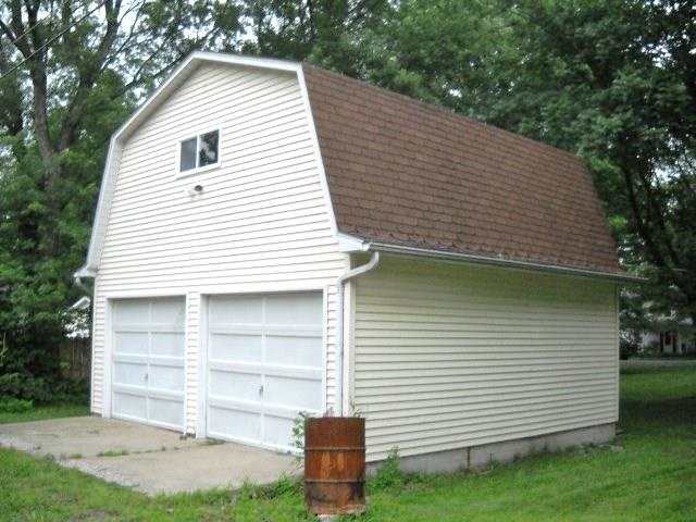 414 8th Street Lacon, IL 61540 - Photo 5 of 32 Gallery Image 5