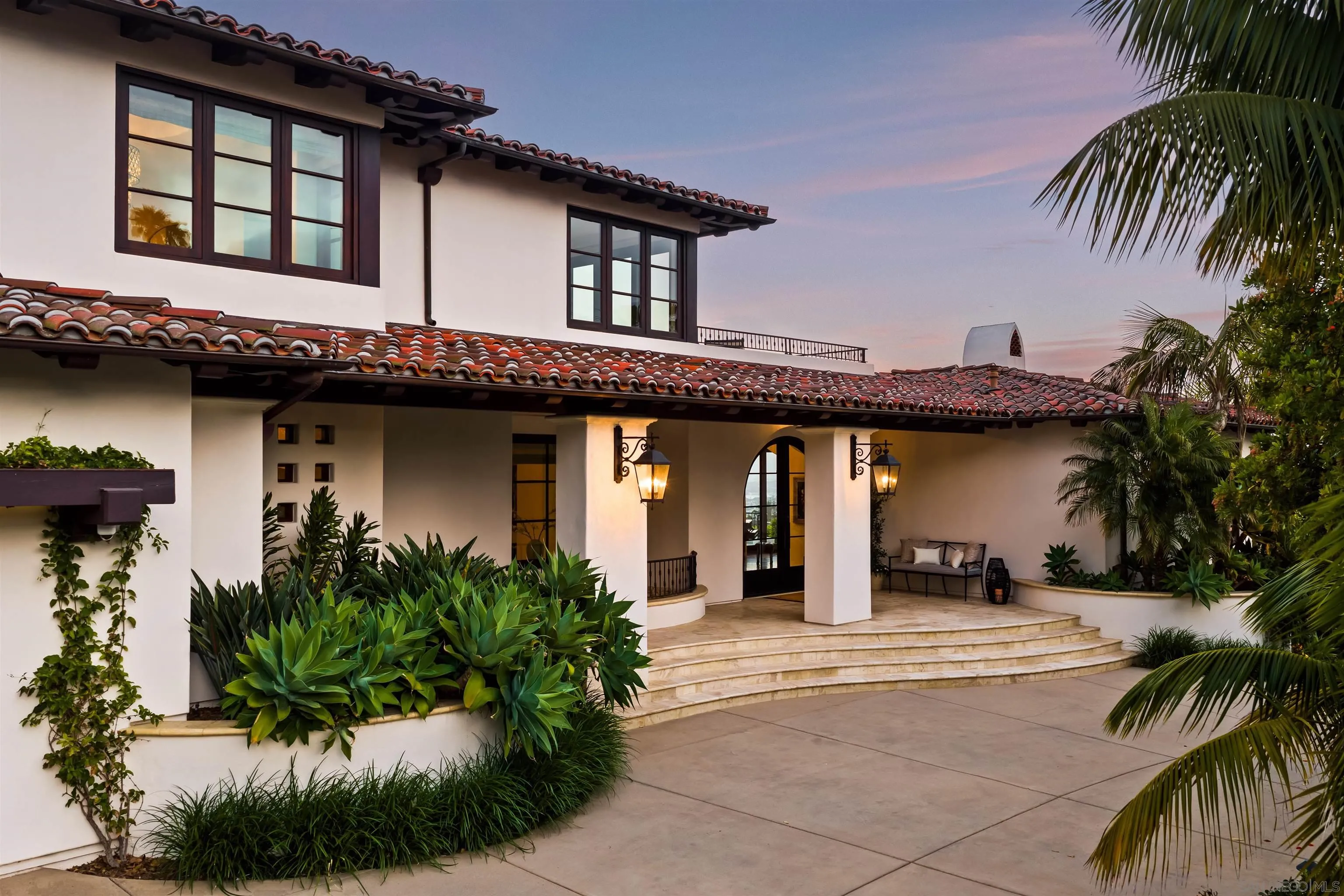5833 Rutgers Road La Jolla, CA 92037 - Photo 3 of 42