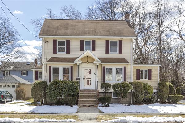 98 Woods Road Medford, MA 02155 - Photo 1 of 26 Gallery Image 1