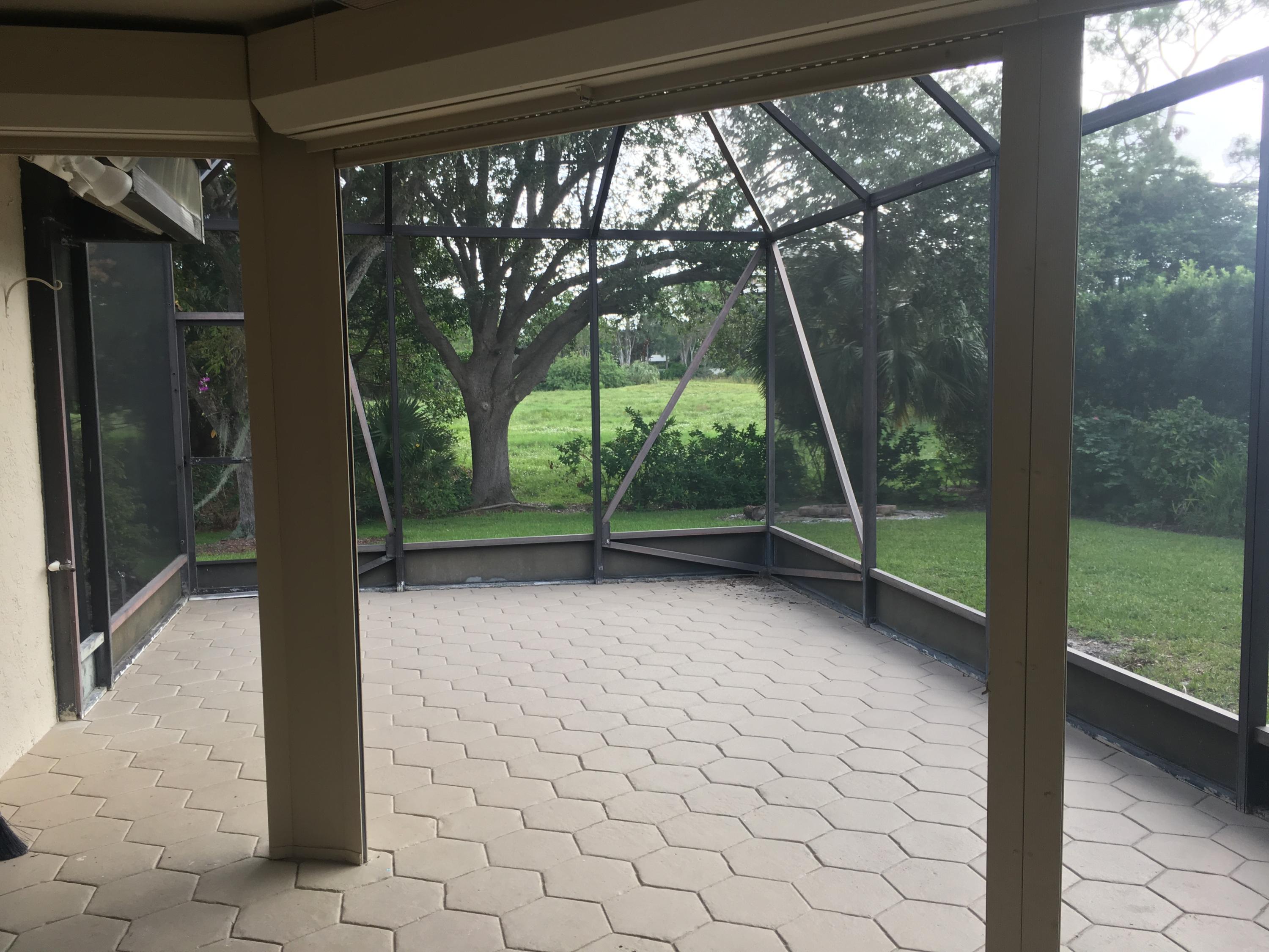23204 L'Ermitage Circle Boca Raton, FL 33433 - Photo 34 of 49 SCREENED PATIO